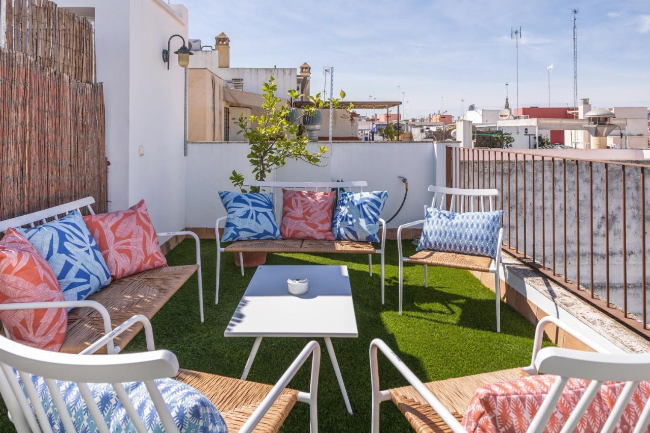 Tentudia Charming Apartments With Private Roof-Top Or Patio In San Bernardo By Ocityzen Sevilla Buitenkant foto