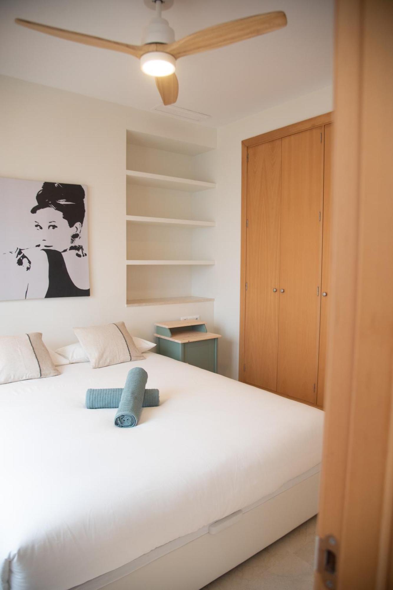 Tentudia Charming Apartments With Private Roof-Top Or Patio In San Bernardo By Ocityzen Sevilla Buitenkant foto