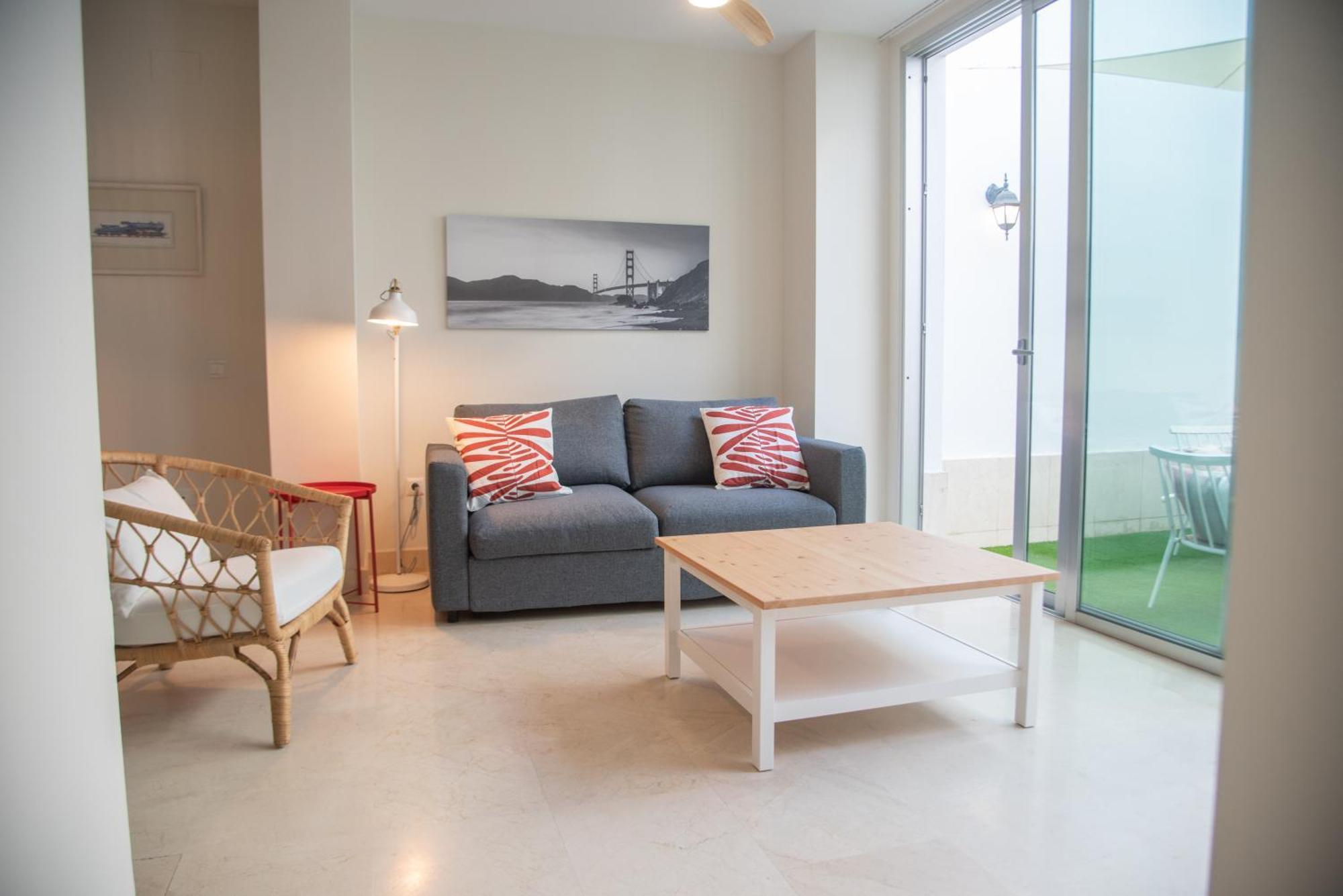 Tentudia Charming Apartments With Private Roof-Top Or Patio In San Bernardo By Ocityzen Sevilla Buitenkant foto