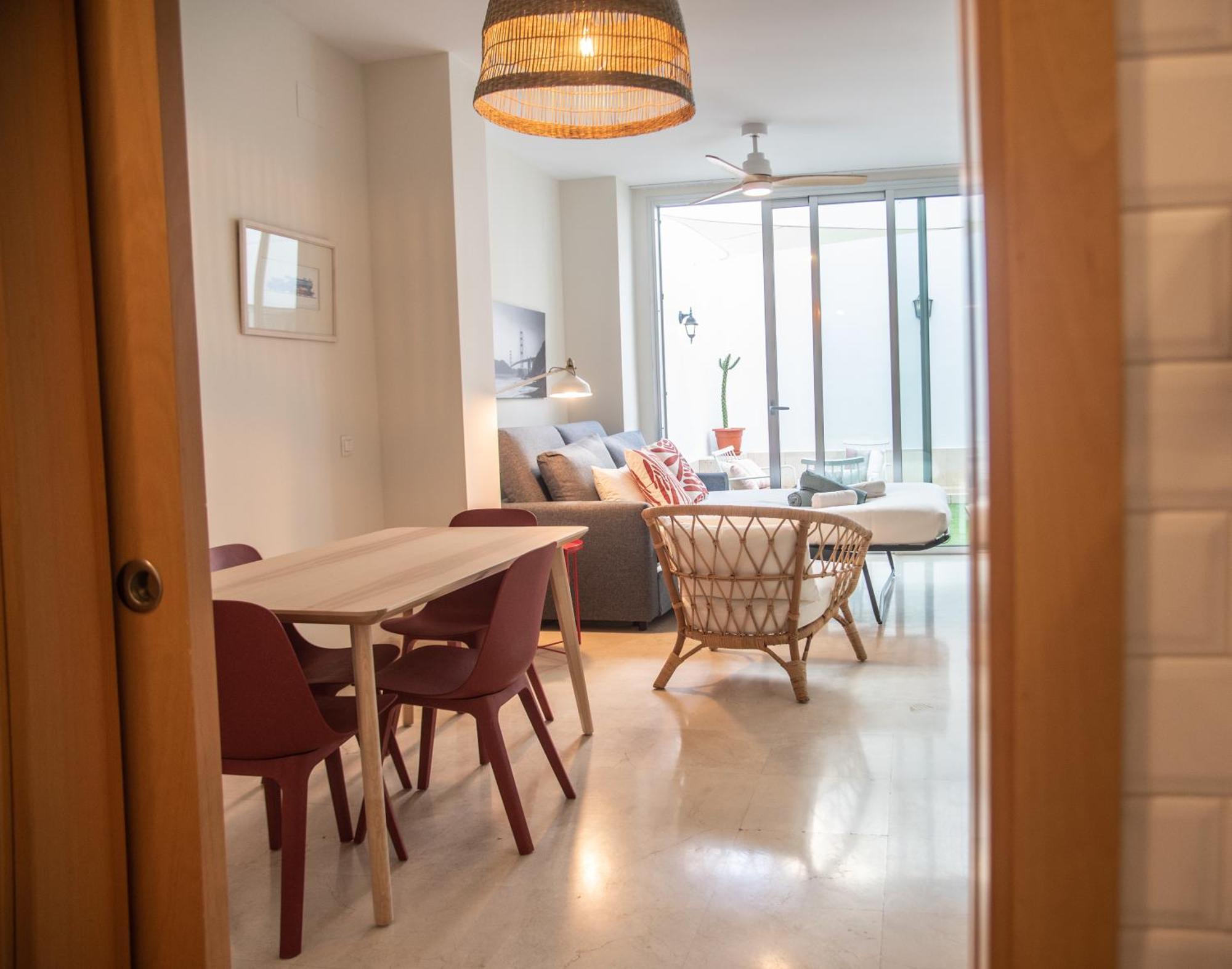 Tentudia Charming Apartments With Private Roof-Top Or Patio In San Bernardo By Ocityzen Sevilla Buitenkant foto