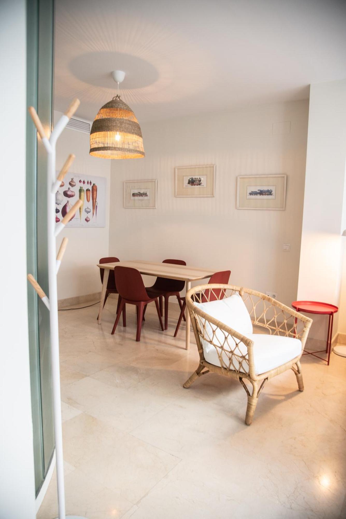Tentudia Charming Apartments With Private Roof-Top Or Patio In San Bernardo By Ocityzen Sevilla Buitenkant foto