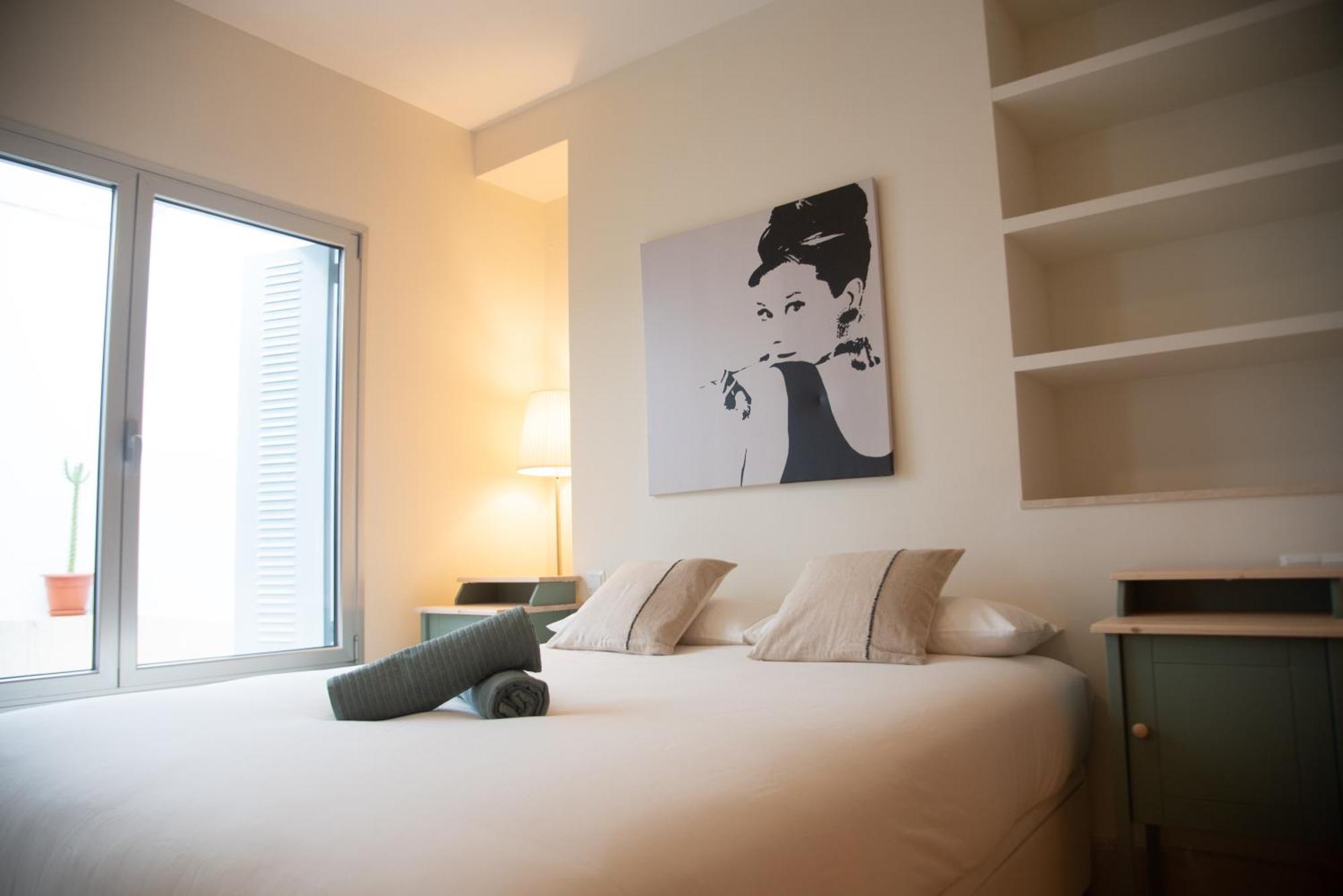 Tentudia Charming Apartments With Private Roof-Top Or Patio In San Bernardo By Ocityzen Sevilla Buitenkant foto