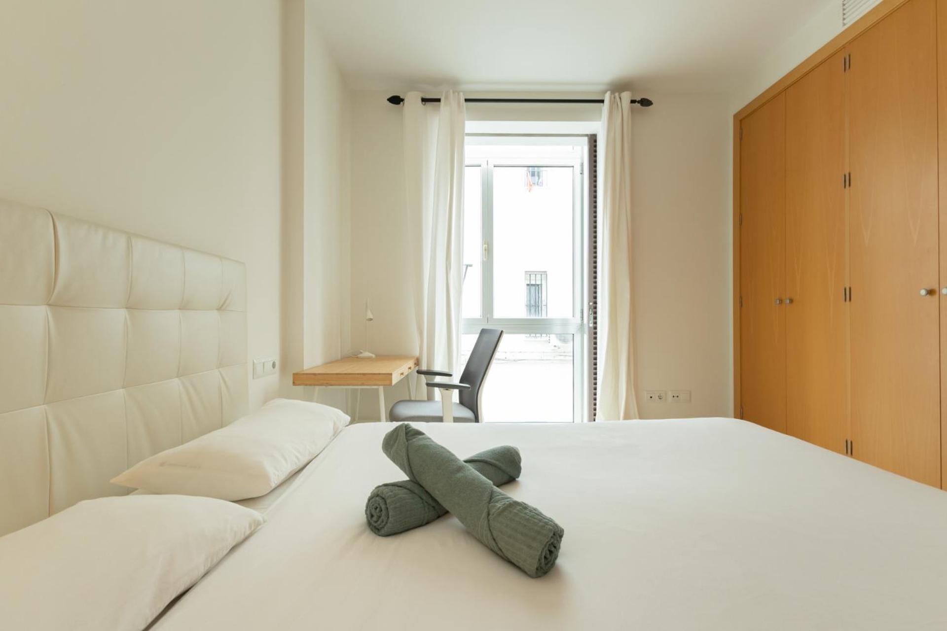 Tentudia Charming Apartments With Private Roof-Top Or Patio In San Bernardo By Ocityzen Sevilla Buitenkant foto