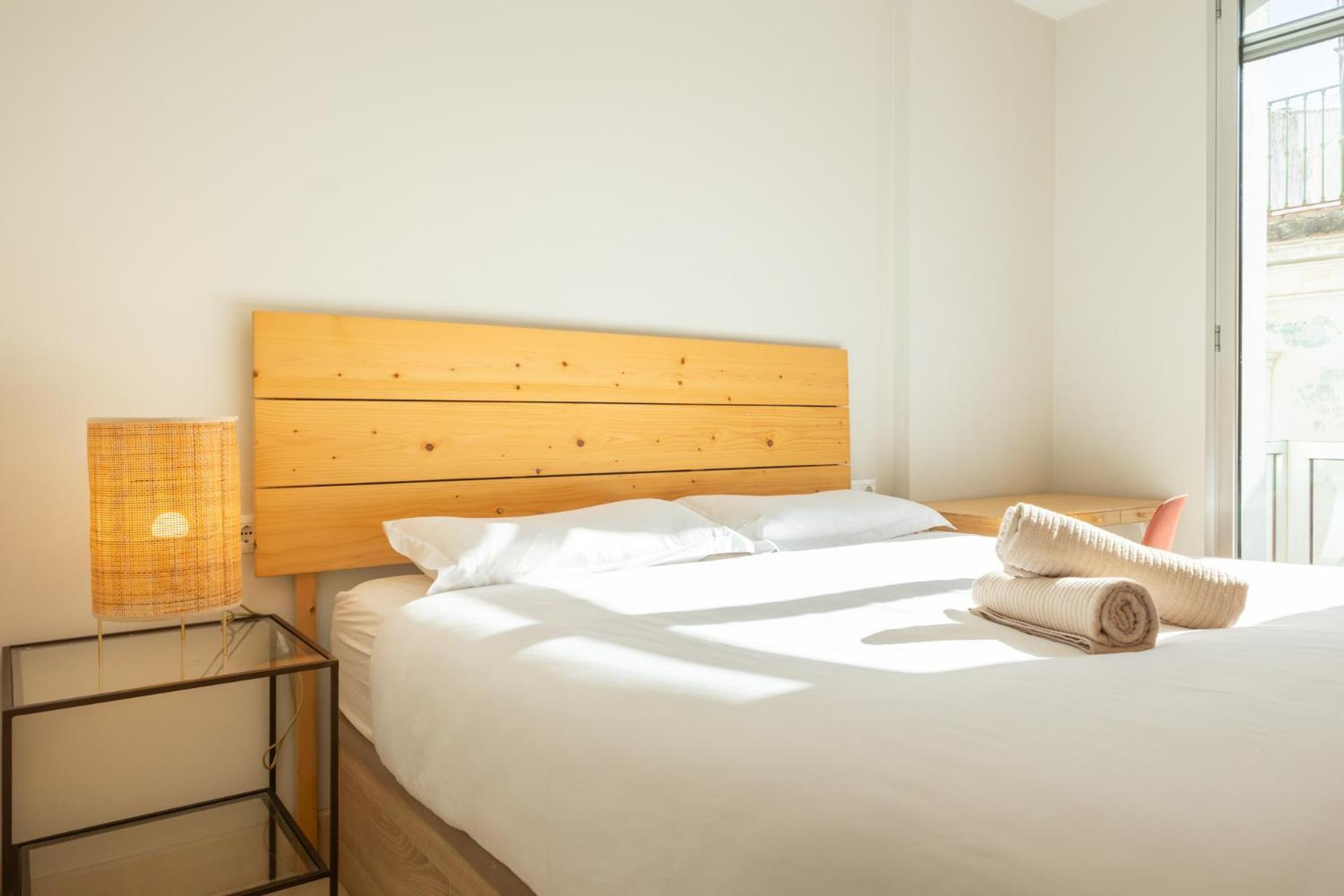 Tentudia Charming Apartments With Private Roof-Top Or Patio In San Bernardo By Ocityzen Sevilla Buitenkant foto